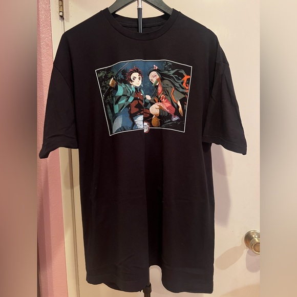 Black Graphic Tee - Picture 1 of 4
